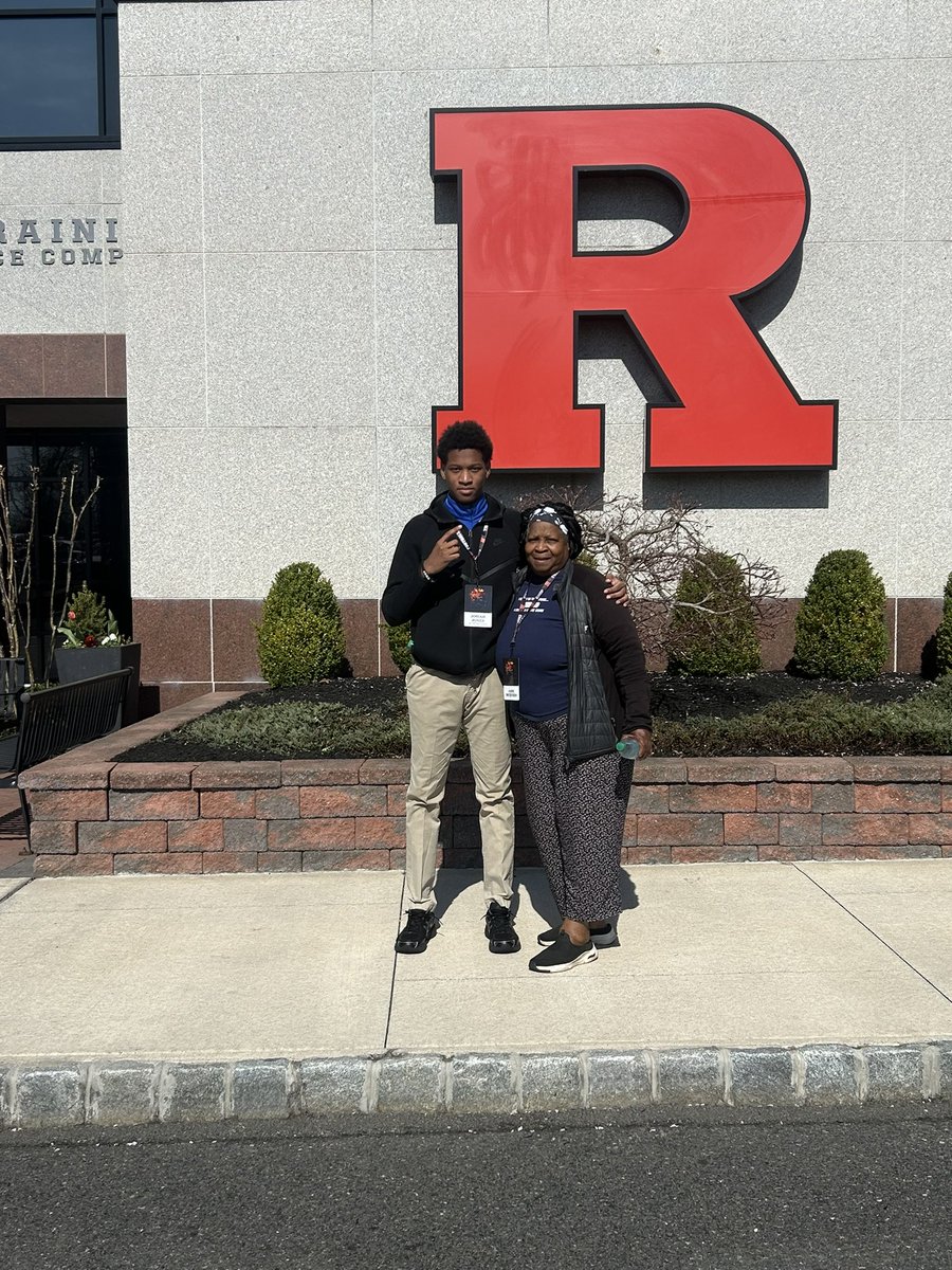 Josiah_Jones3's tweet photo. Had a great time at Rutgers watching the spring practice @EricJosephsRU @MikeCardsRU @CoachValloneRU @CoachNG_STP @STP_Eagles https://t.co/dHNamsRnSu
