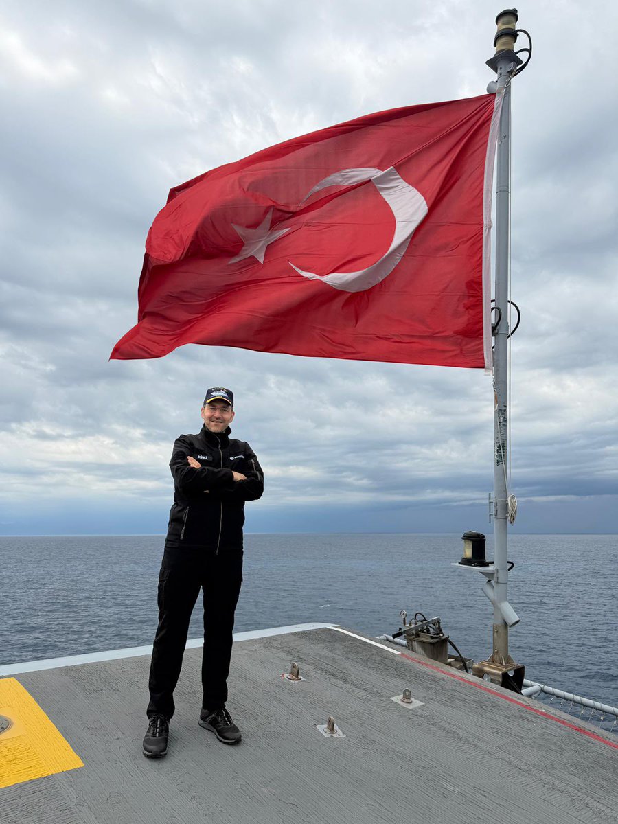 muratikinci2's tweet photo. Bugün Mavi Vatan 2026 Tatbikatı’nda denizlerdeki gücümüz Leventlerimizin üstün kabiliyetlerine bir kez daha tanıklık ettik. 🌊

Tatbikat kapsamında; 

🚀 Bayraktar TB3 SİHA’dan atılan #MAML Mühimmatımız,
🚀 S-70B Seahawk helikopterinden atılan #TEMREN Füzemiz,
🚀 AH-1W Super Cobra helikopterinden atılan #CİRİT Füzemiz hedeflerini tam isabetle vurdular.

Bu başarıda emeği geçen tüm kahramanlarımızı yürekten kutluyorum. 🇹🇷