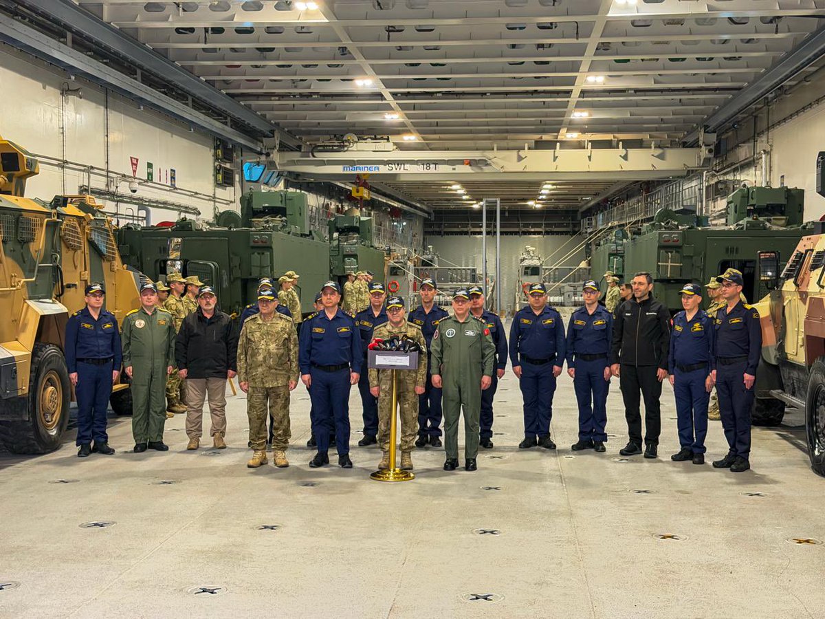 muratikinci2's tweet photo. Bugün Mavi Vatan 2026 Tatbikatı’nda denizlerdeki gücümüz Leventlerimizin üstün kabiliyetlerine bir kez daha tanıklık ettik. 🌊

Tatbikat kapsamında; 

🚀 Bayraktar TB3 SİHA’dan atılan #MAML Mühimmatımız,
🚀 S-70B Seahawk helikopterinden atılan #TEMREN Füzemiz,
🚀 AH-1W Super Cobra helikopterinden atılan #CİRİT Füzemiz hedeflerini tam isabetle vurdular.

Bu başarıda emeği geçen tüm kahramanlarımızı yürekten kutluyorum. 🇹🇷