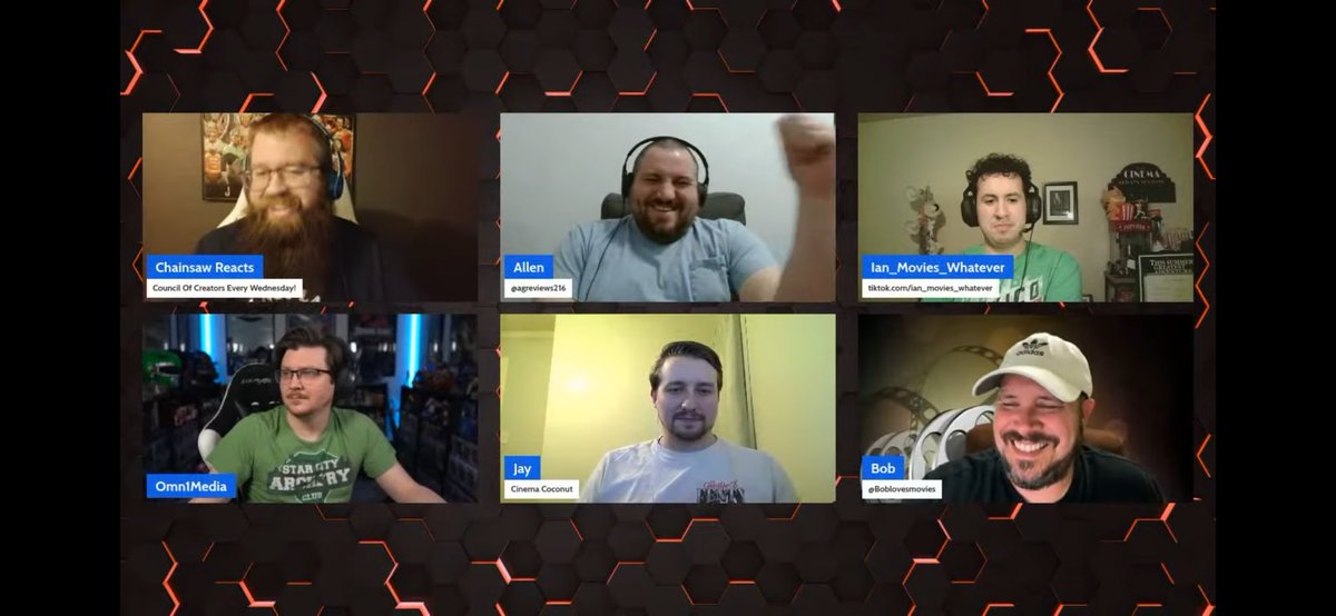 Chainsaw Reacts tweet media