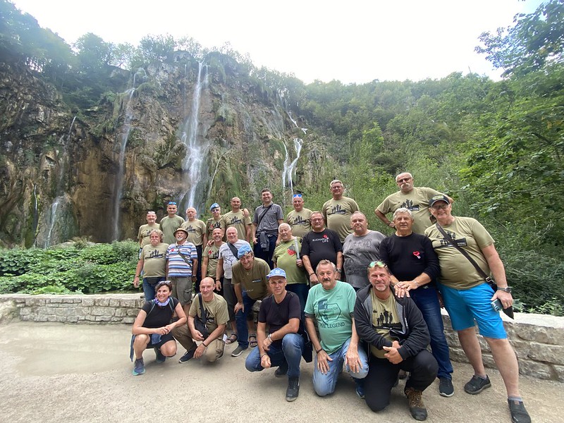 valecnych's tweet photo. 27.5. Zájezd do Chorvatska a BiH – UNPROFOR, IFOR, SFOR.
Je určen pro členy SVV ČR, kteří působili v mírových misích na Balkánu.

https://t.co/5nPObqDqBl https://t.co/5ANgVwGwWM