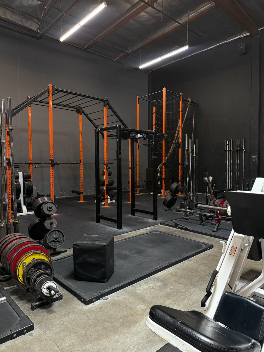 cloudy │ UGC Creator ⛈ tweet media