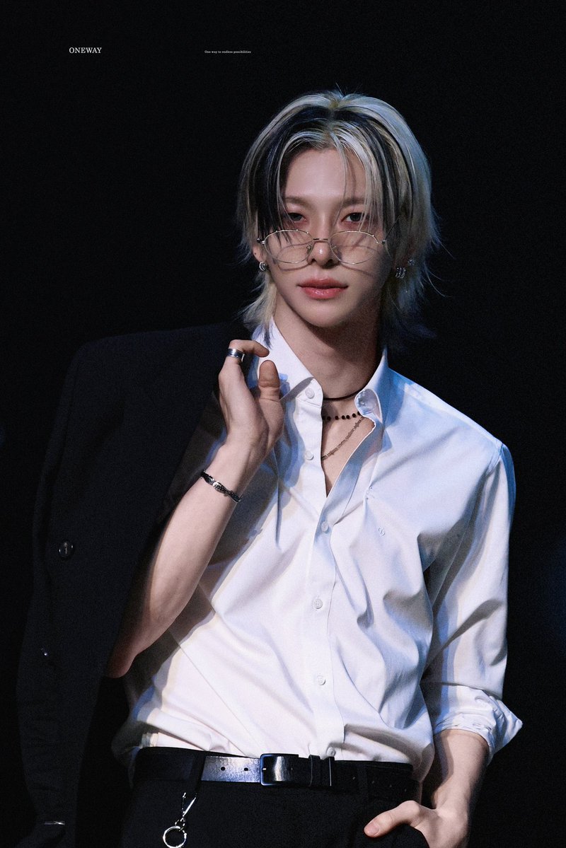 𝐎𝐍𝐄𝐖𝐀𝐘 tweet media