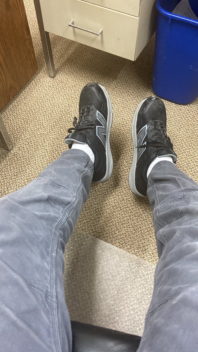 WillBodine5's tweet photo. @StumpGuyTy Highly recommend new balances. Light ad hell if you get the alloy toe. Been grindin in them going on 7 years now https://t.co/wZ7i0LOIlM