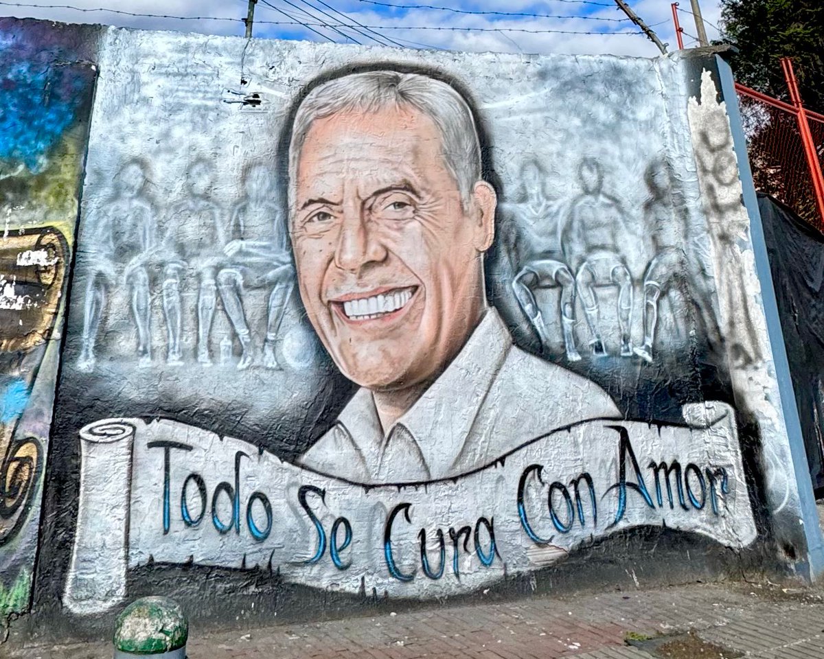 LBOriente's tweet photo. El cielo está de fiesta 🪽

En tu cumpleaños, te recordamos con el amor y la tranquilidad que siempre te caracterizó.

Miguel Ángel Russo: por siempre en nuestros corazones 💙

#MillonariosEsSuHinchada #LBOriente #CDLM #RussoEterno ♾️Ⓜ️ https://t.co/FczXYoUmhq