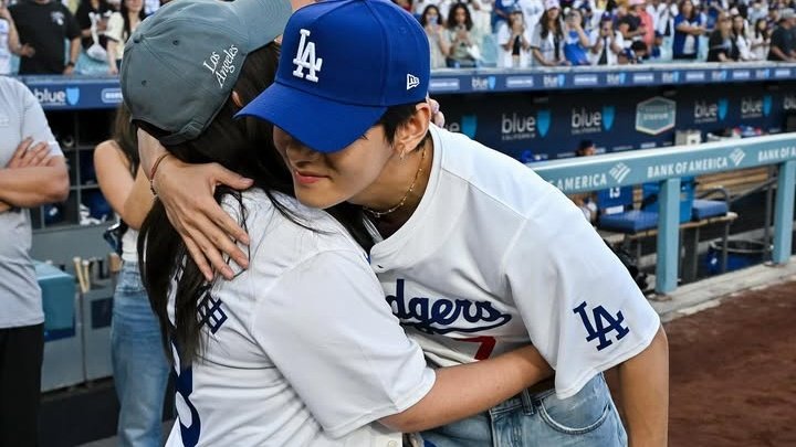 l☆rà⁷ ⋆ tweet media