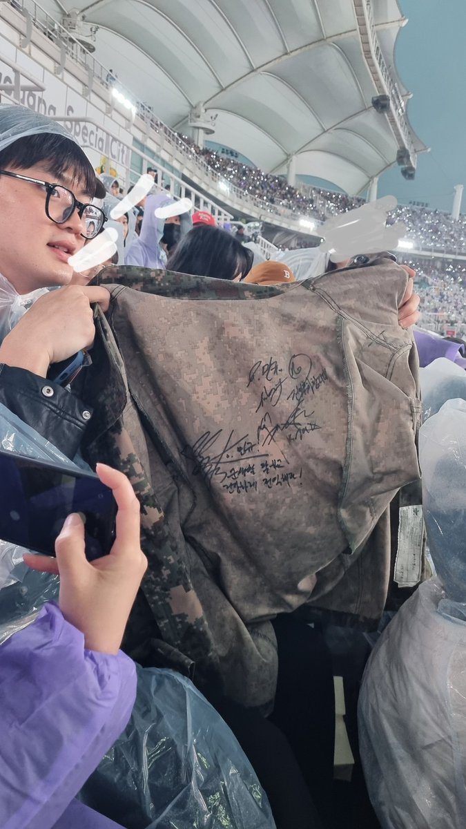 FakeDropToday💜 tweet media