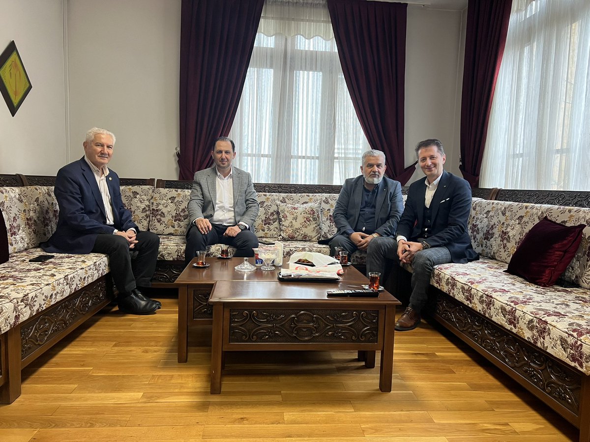 Erbay Kücet tweet media