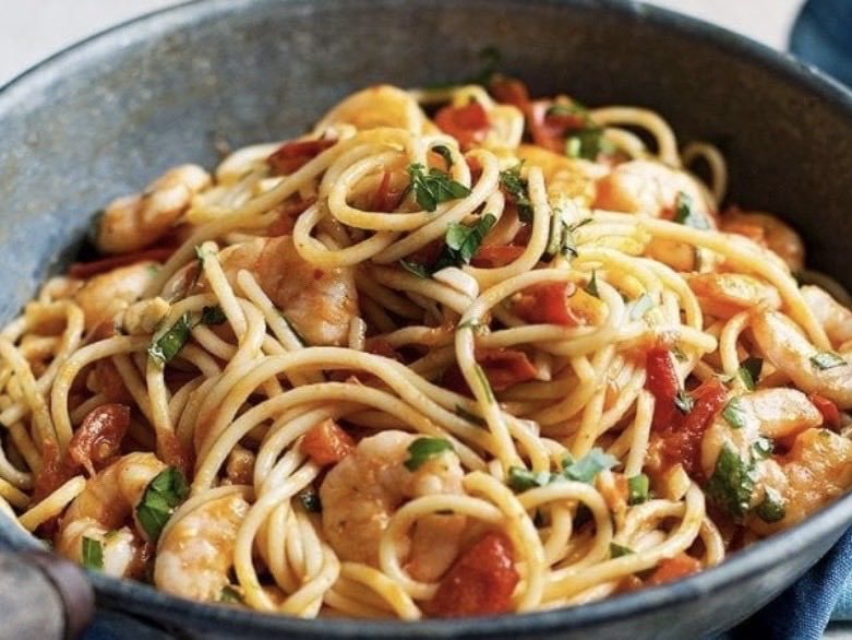 Lesley lyness tweet media