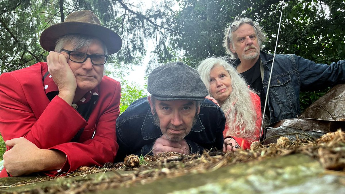 D100 Radio tweet media