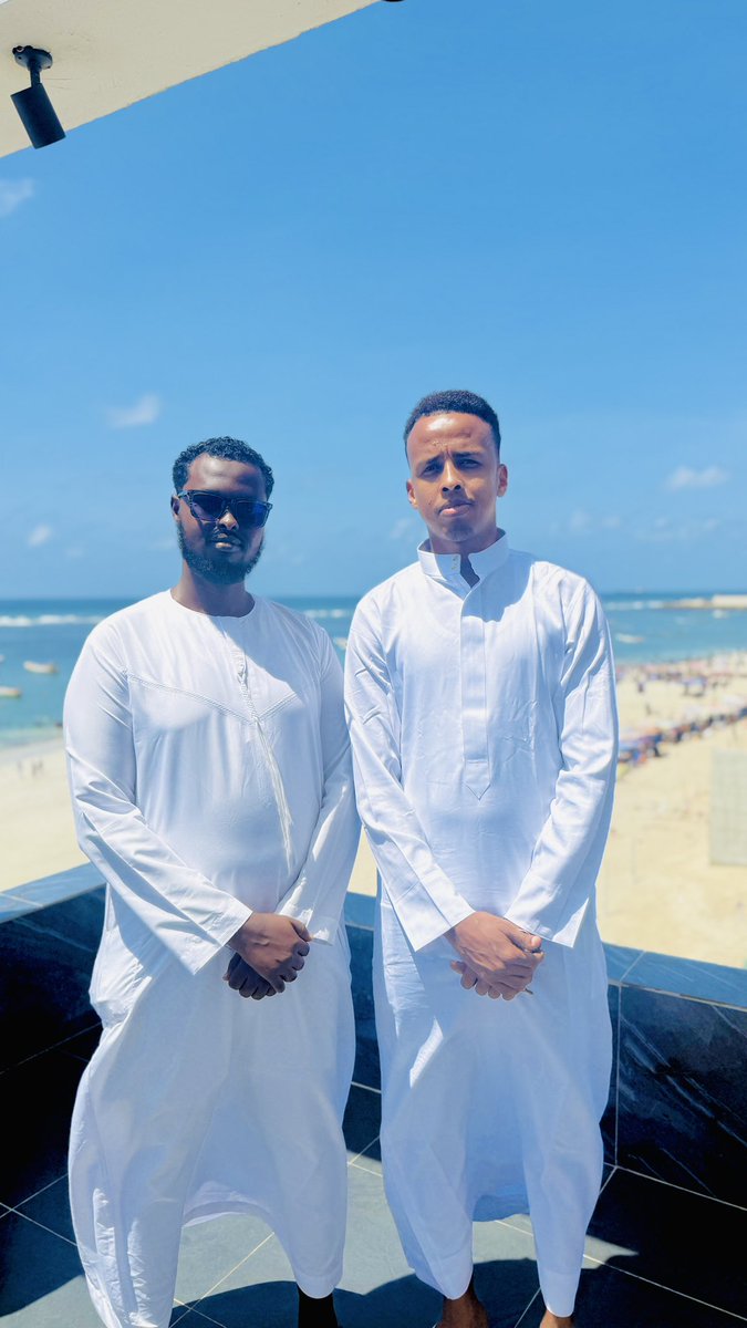 AbdiBowe's tweet photo. THE BEST REFEREE IN AFRICA IS GOING TO THE WORLD CUP!!!
Congratulations to Somali referee Omar Artan for being one of the African referees to be selected to officiate at the World Cup!! Massive achievement and another step in the right direction for Somali football https://t.co/UYG0Ll3zCw