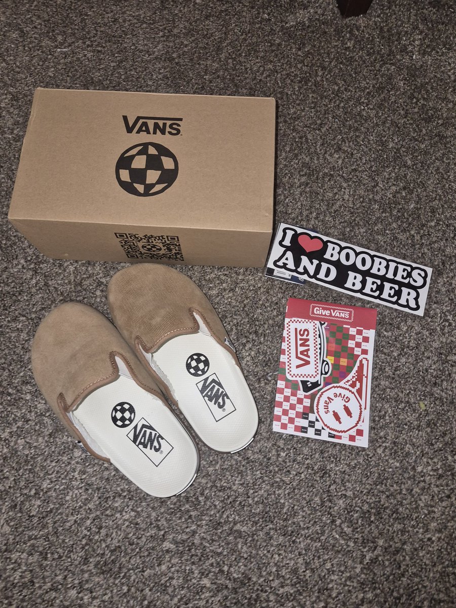 Octavia87Marie's tweet photo. When your sub does it right the first time ✨️
#findom #paypig #goddessenergy #humanatm #goodboy #obeyher #serveher #paytoplease #subpay #treather https://t.co/FZoBnYi1Fi