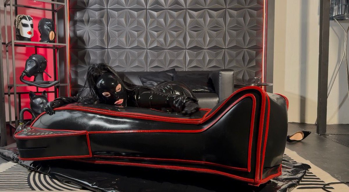 Princess Latex Rubber Doll tweet media