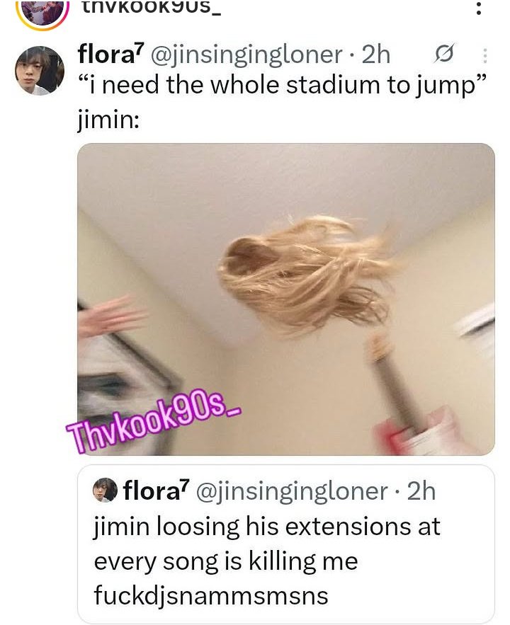 Laura ✈️💺💜💚 tweet media