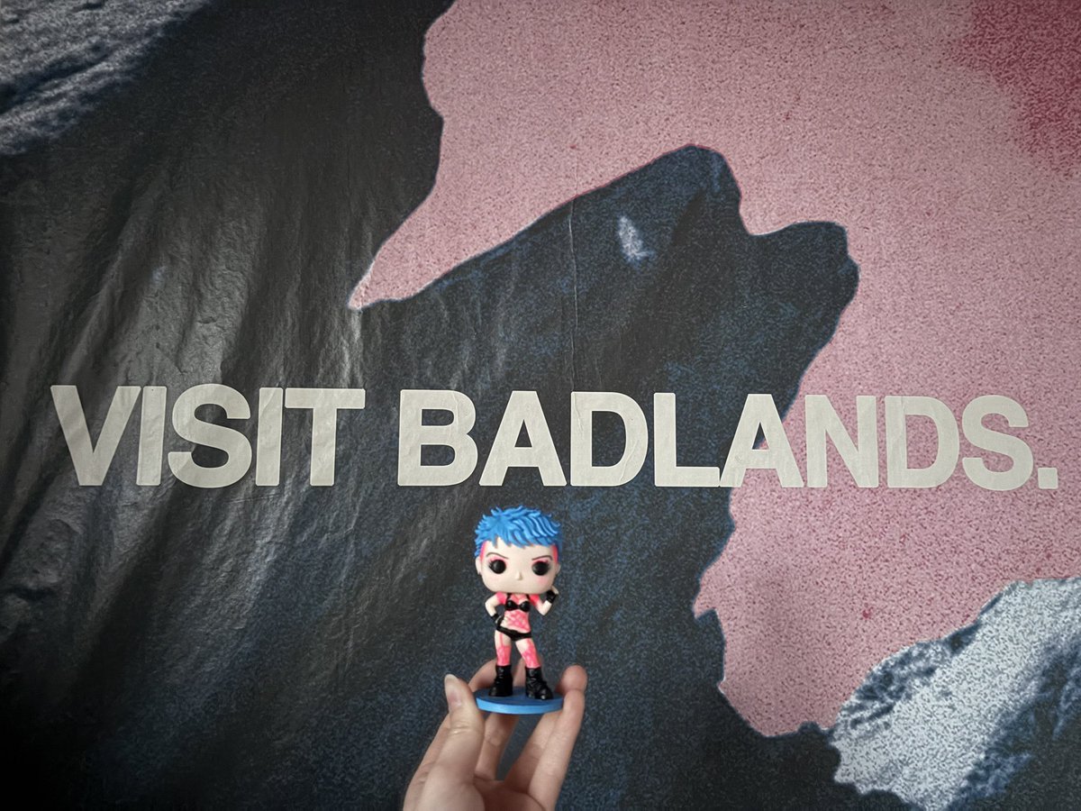 laura 📀 tweet media