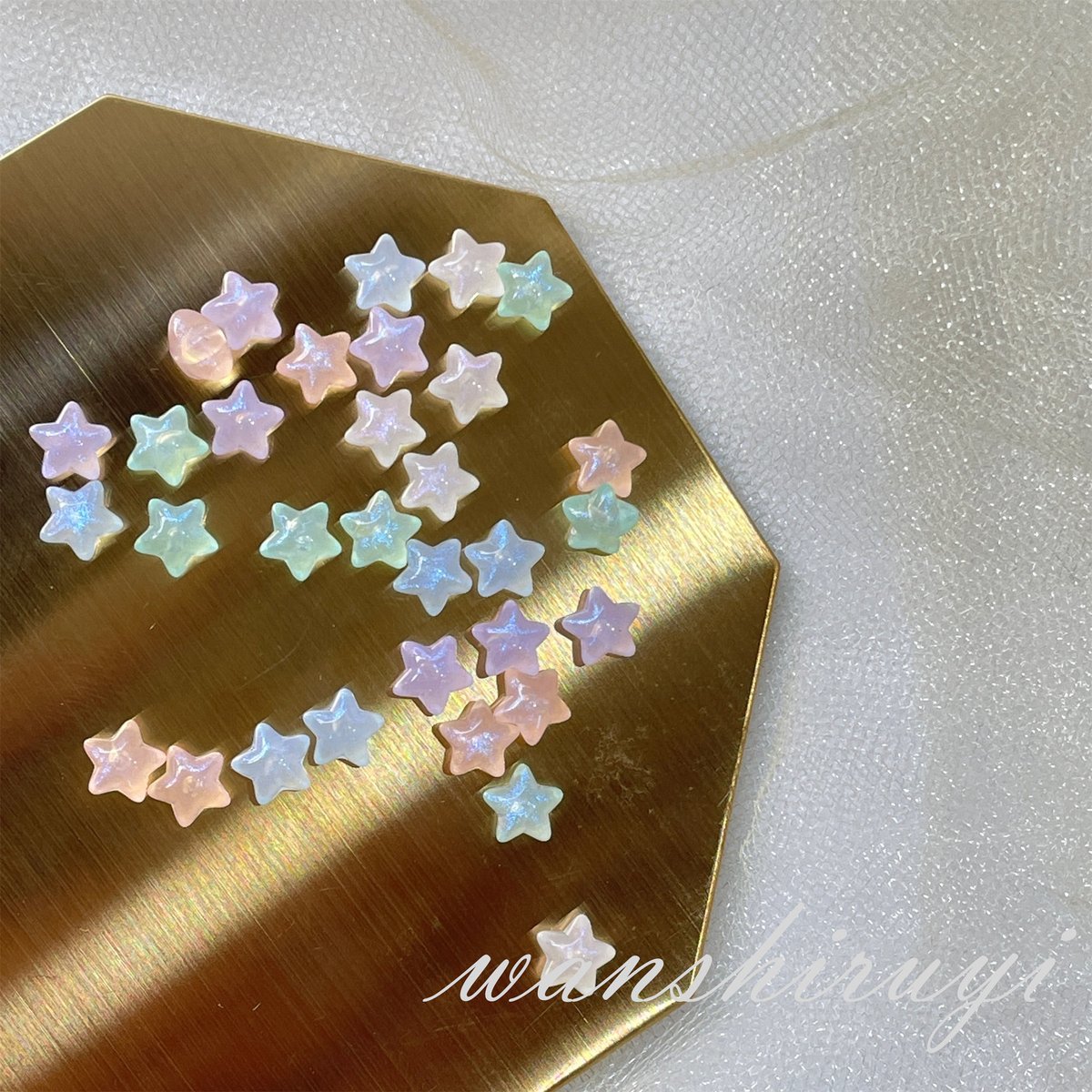 J.r.naeder tweet media