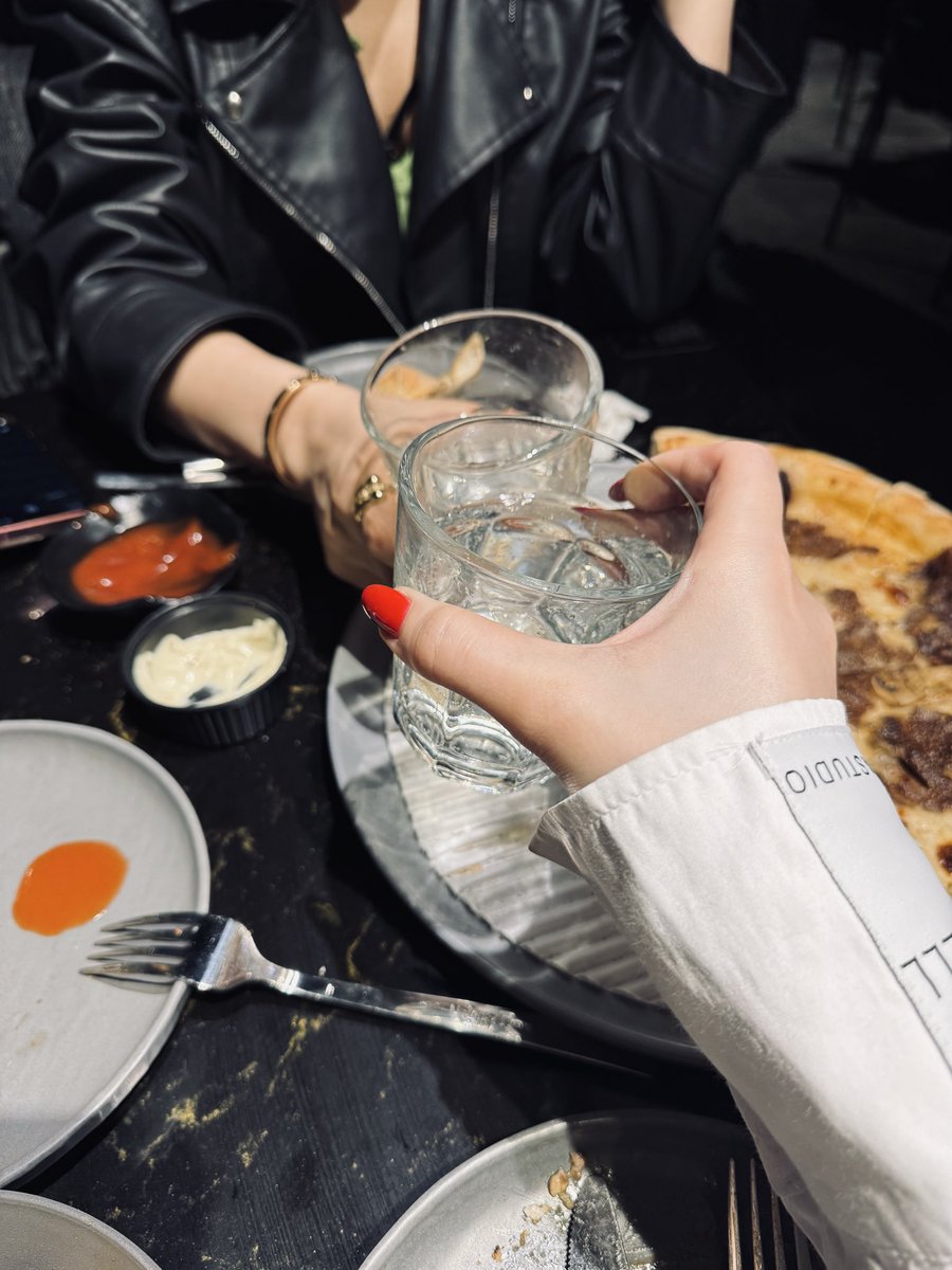 Luna 🌙🐈 tweet media