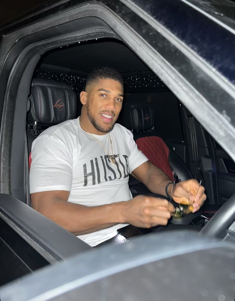 STARBOY GUCCI๐ค๐ฆ๐ค tweet media