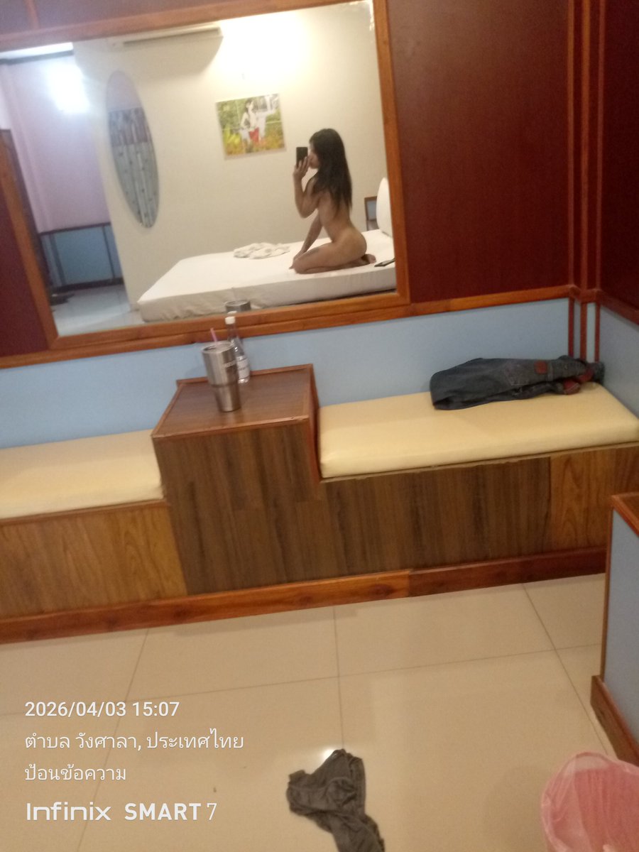 นัตชอบกินกล้วย tweet media