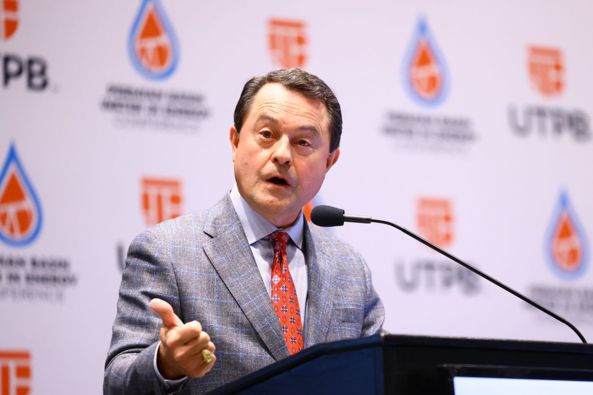 TXOGA's tweet photo. Great energy at the Permian Basin @WaterInEnergy Conference! It was a privilege to engage with the leaders driving innovative water solutions across the energy sector.

TXOGA President Todd Staples spoke on the future of Texas water management, emphasizing that through cooperation, long-term planning, and balanced policy, we can meet the needs of all Texans. Proud to be part of a community dedicated to innovation and the long-term success of the Lone Star State.

#txenergy #txlege