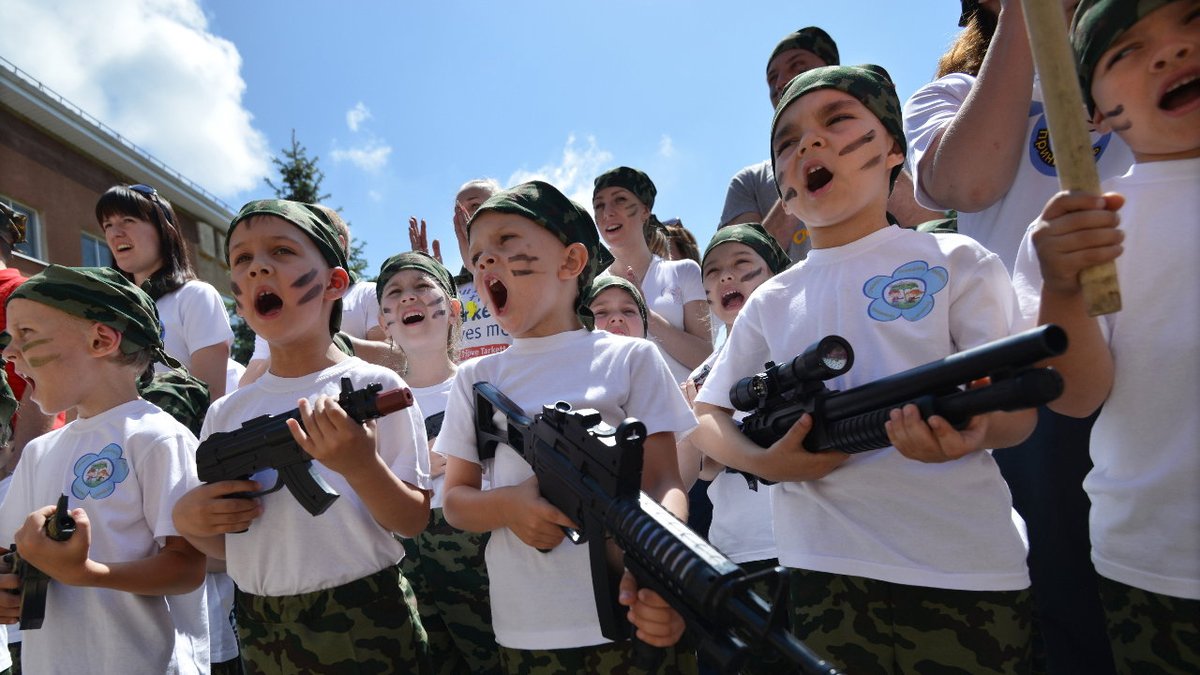 businessamnl's tweet image. Rusland lanceert patriottisch lesprogramma in kleuterscholen businessam.be/rusland-lancee… #Rusland #Patriottisme #Onderwijs #Kleuters #KindGames