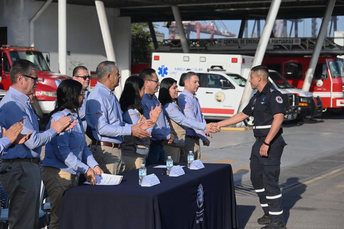 Puerto Manzanillo tweet media