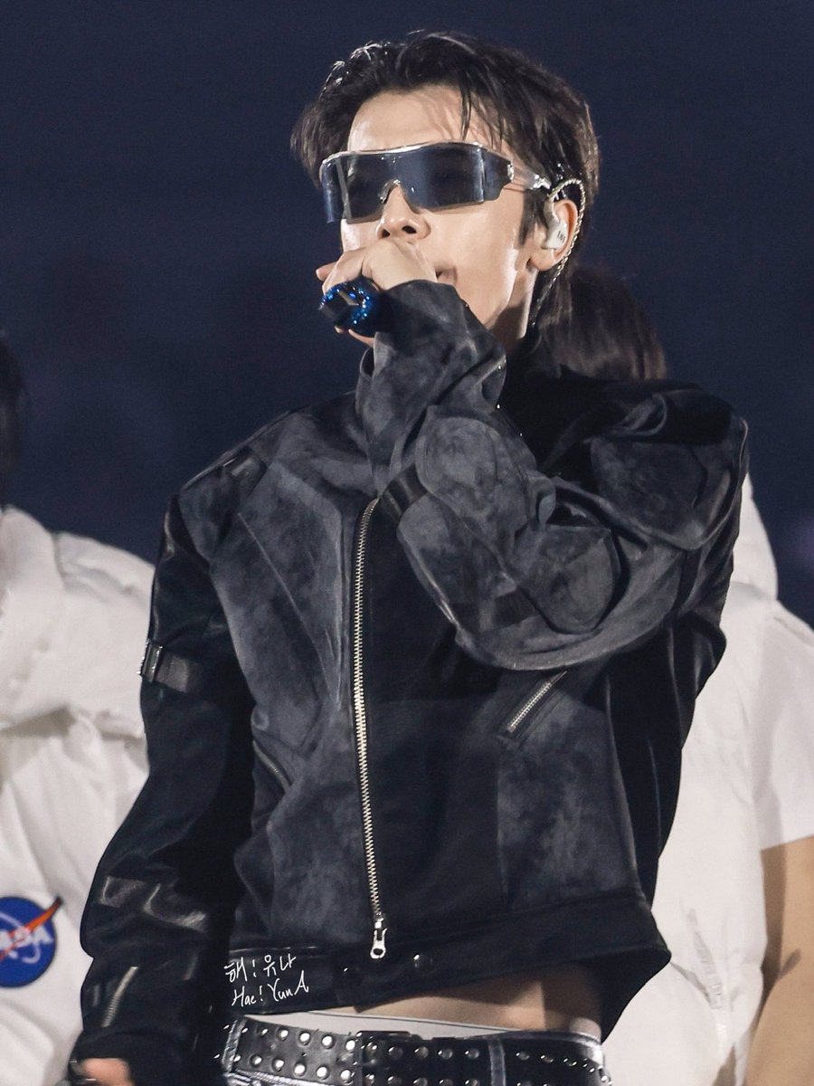 260403 SUPER JUNIOR 20th Anniversary TOUR <SUPER SHOW 10> SJ-CORE in SEOUL DAY 1💙

#동해 #DONGHAE #ドンヘ
<a href="/donghae861015/">Super Junior 이동해</a> 
#SUPERSHOW10_SJCORE
#20th_Anniversary_TOUR