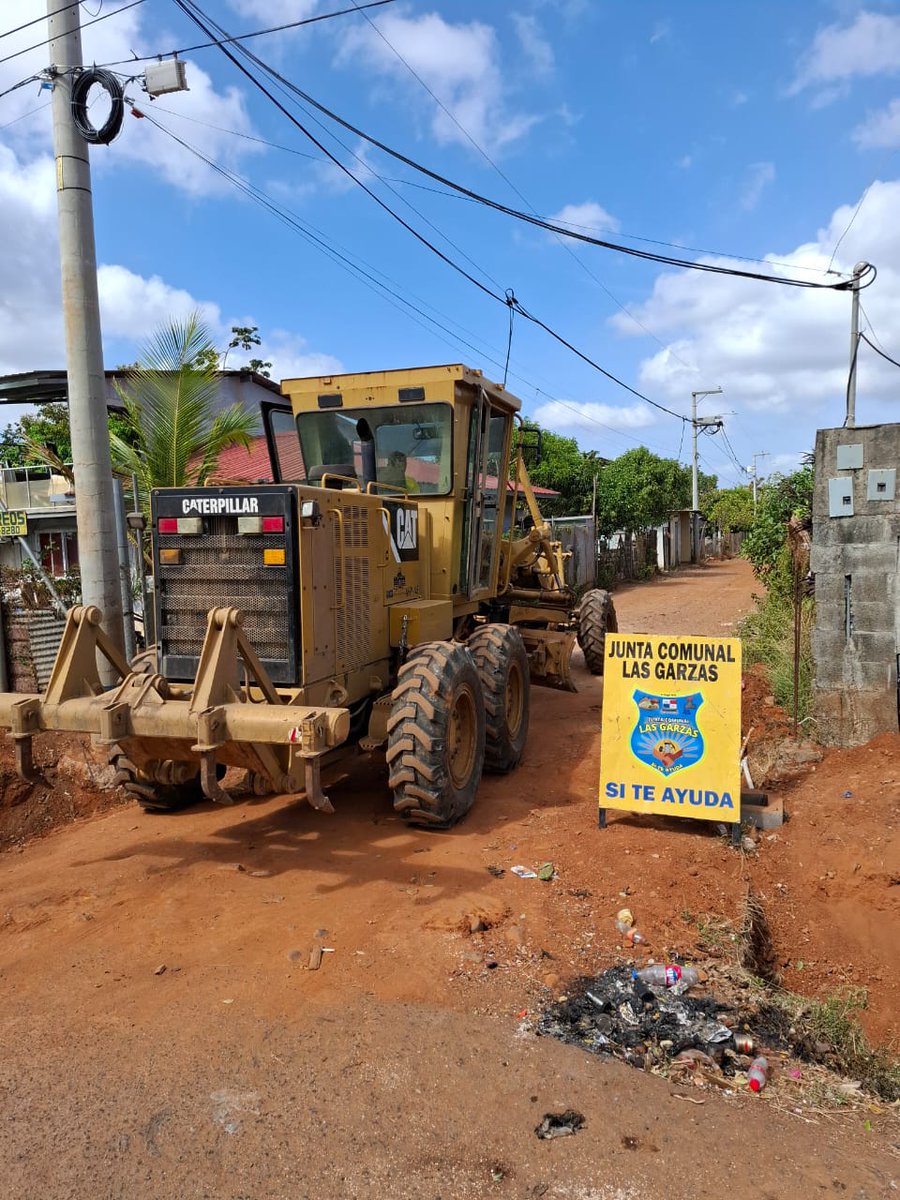 🇵🇦 LA JUNTA COMUNAL DE LAS GARZAS🇵🇦 2024-2029 nos encontramos en la comunidad de La Bendición Calle 5. 🤗 PORQUE LA JUNTA COMUNAL DE LAS GARZAS SI TE AYUDA🤗