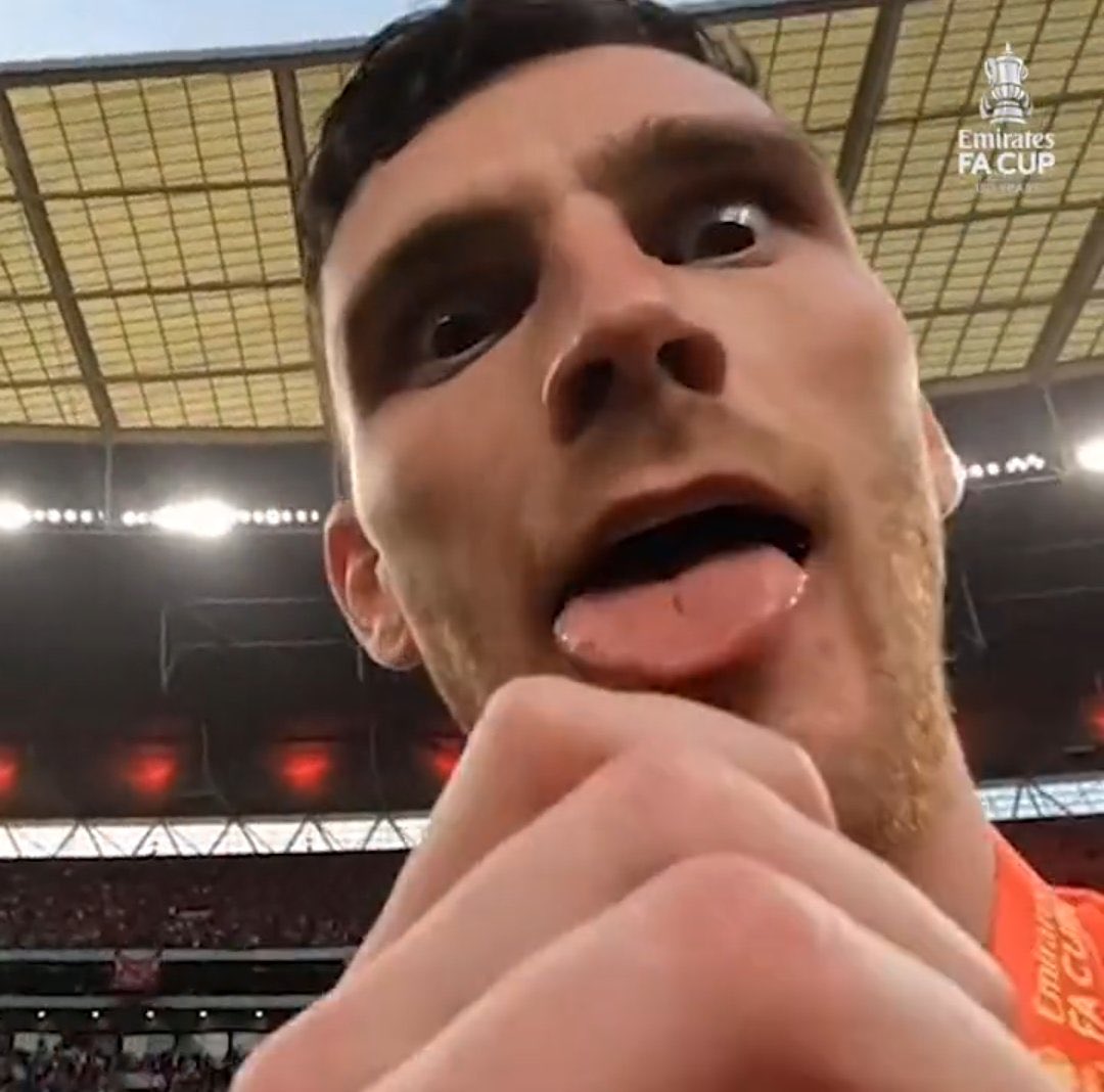 Ben Webb tweet media