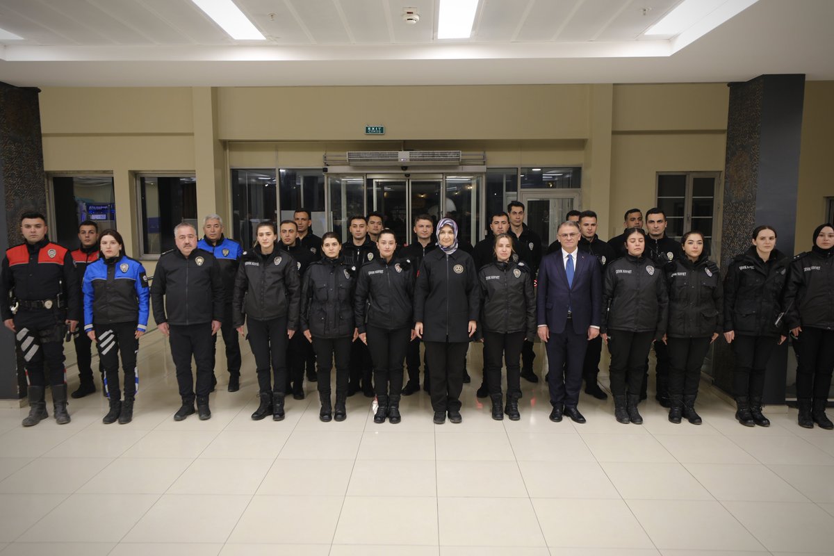 İçişleri Bakan Yardımcımız Sn. Kübra Güran Yiğitbaşı, Valimiz Sn. Ozan Balcı ve protokol üyeleriyle birlikte İl Emniyet Müdürlüğünü ziyaret ederek emniyet mensuplarının Polis Haftası'nı kutladı.

Sn. Bakan Yardımcımız Anadolu Ajansı Foto Muhabiri Sn. Özkan Bilgin’in objektifinden