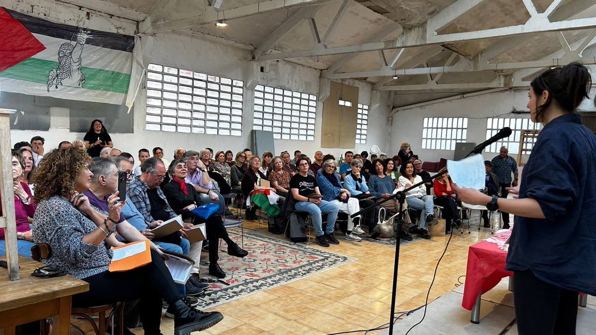 L'Obrera tweet media