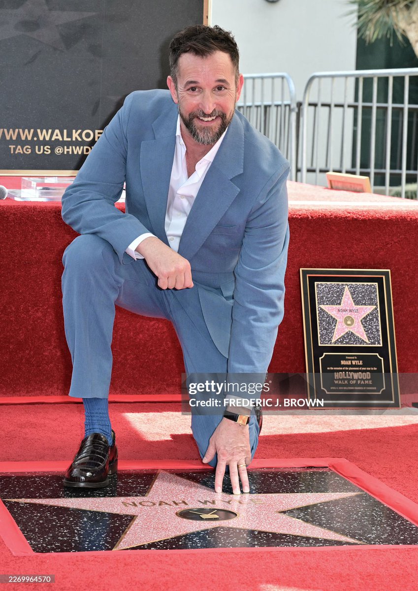 Noah Wyle Updates tweet media