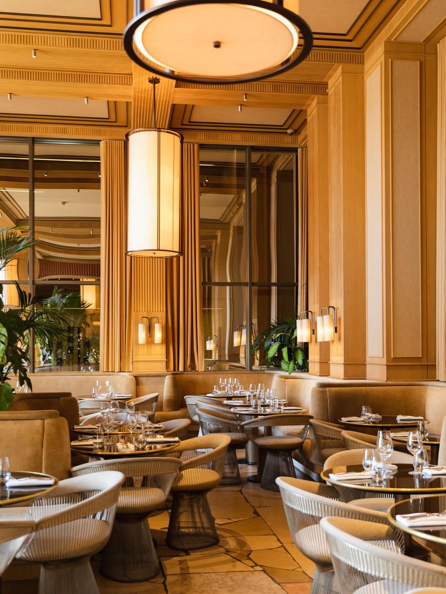 TheeVibeGuide's tweet photo. The view from Girafe Paris is just unreal. ๐ผ๐ฅ
Dinner with the Iron Lady in the heart of Paris. Would you choose this spot for a special night? โจ๐ซ๐ท
๐ Girafe Restaurant, Paris.
#Paris #TheVibeGuide https://t.co/eHvhGbtBMV
