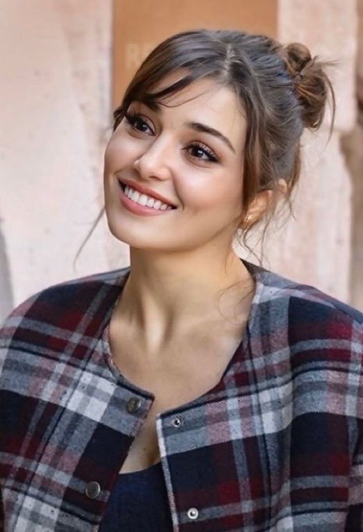 elm7176's tweet image. Güneş ☀️ 
#HandeErçel #AşkıHatırla #Reminder