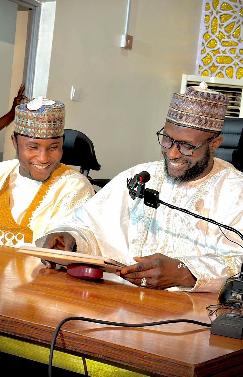 Ba Lokaci 🚶 tweet media