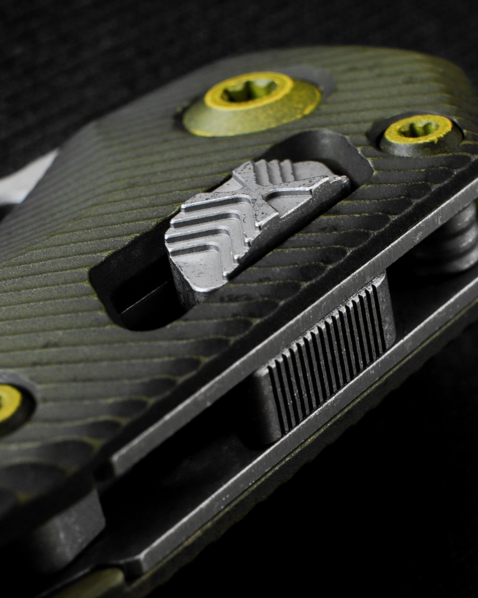 GPKNIVES tweet media