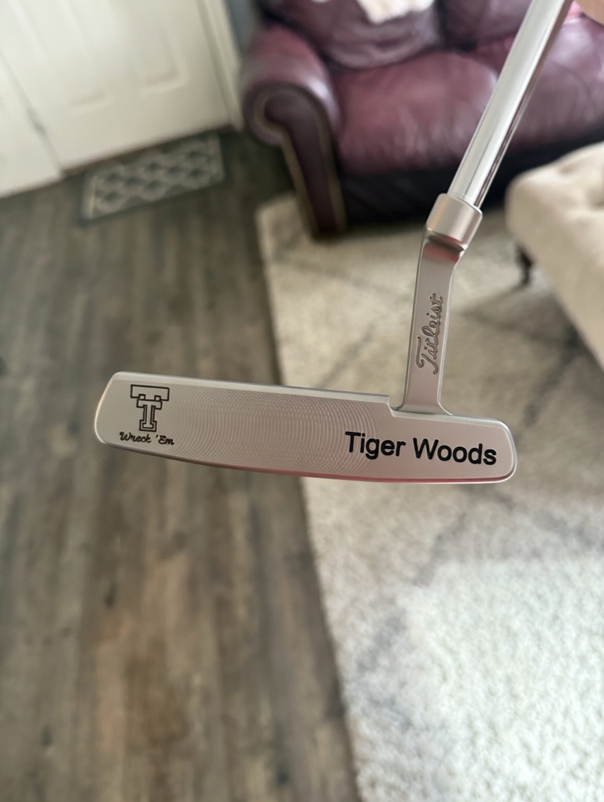 Tiger Woods Memes tweet media