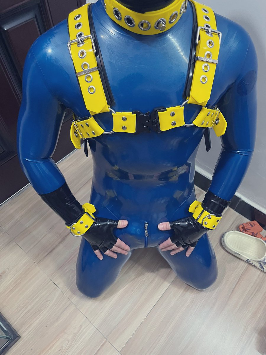 NullEnergy233's tweet photo. 🔵🟡
宜家购物袋 https://t.co/Nlo9rgwSjj