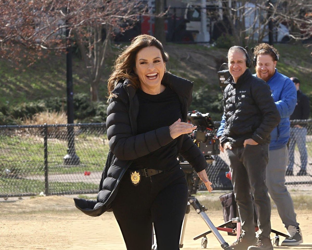 Wolf Entertainment tweet media