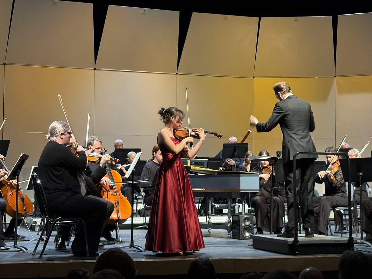 SphinxOrg's tweet photo. Still thinking about this one π
Jacqueline Rodenbeck, Sphinx Competition Junior Division Laureate Γ Sedona Symphony πΆ
Until next time π
πΈ Angelica Rodenbeck
#SphinxCompetition https://t.co/XkjumArEGq