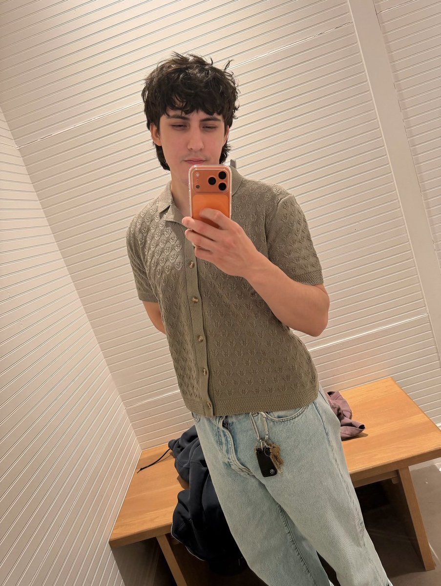 𓆩𝕰𝖗𝖔𓆪 𝖂𝖆𝖓𝖓𝖆𝖇𝖊 𝖕𝖗𝖔-𝖈𝖗𝖊𝖆𝖙𝖔𝖗 tweet media