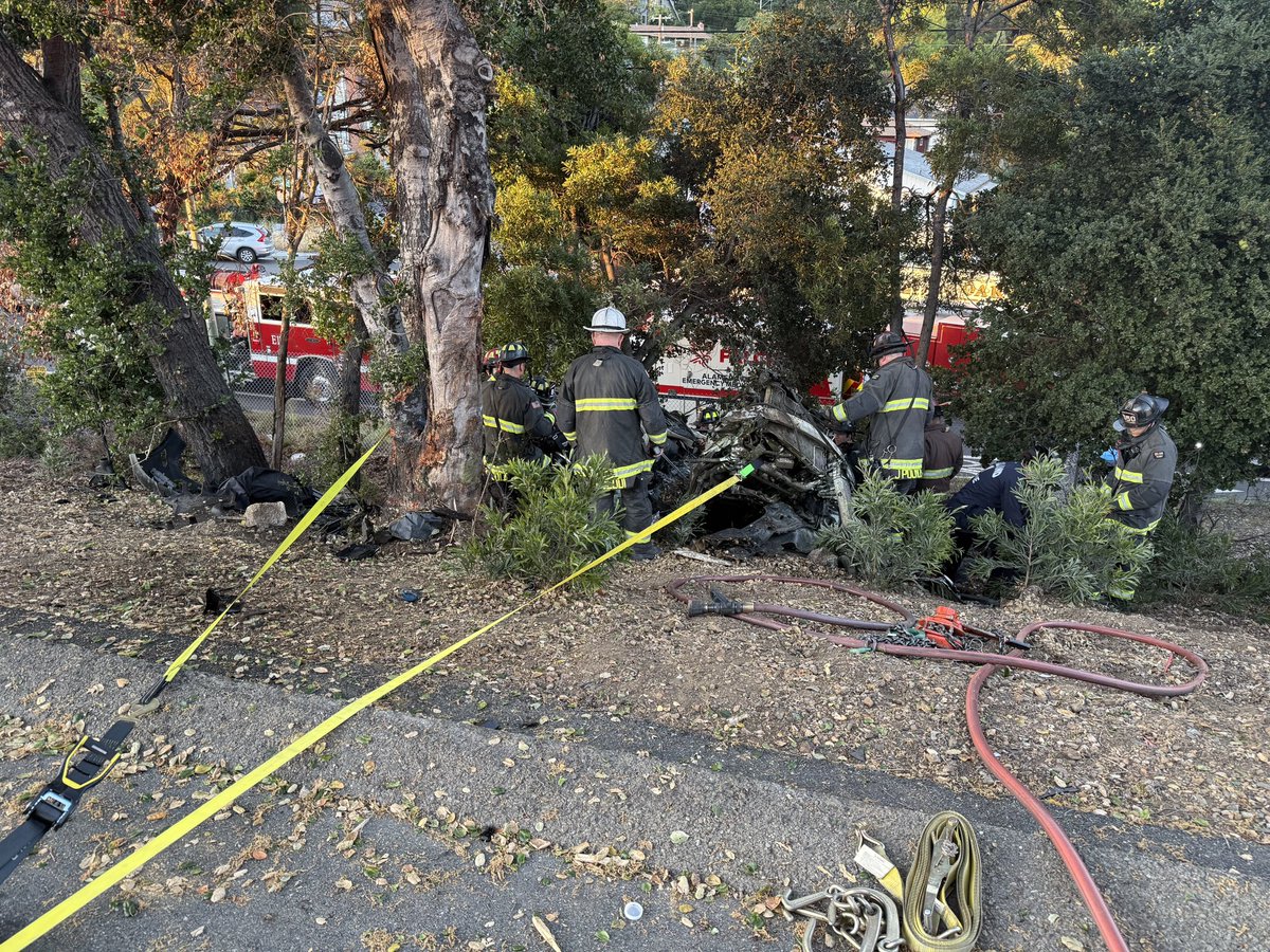 Oakland Fire Department (CA) tweet media