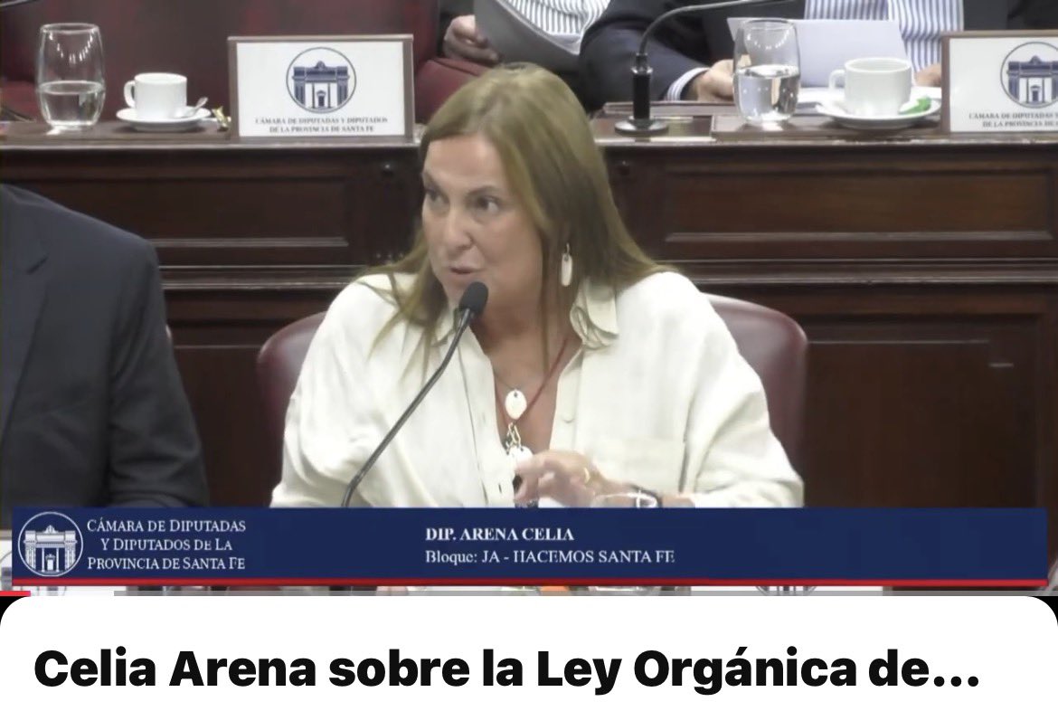 celiaarena's tweet photo. No existe autonomía municipal sin recursos 🫣

A la autonomía no alcanza con nombrarla en un artículo. Hay que definirla, protegerla y hacerla operativa.

🧨Transferir funciones sin financiamiento no es autonomía: es trasladar problemas.

Cuando algo falla o falta, la gente no golpea la puerta de la Nación ni de la Provincia. Golpea la puerta del municipio.

Porque la calidad de una ley no se mide por cuántos votos tiene, sino por cuánto transforma la realidad que pretende regular.

Y esta ley, tal como fue planteada y votada, cambia muy poco.

https://t.co/0IRw0UR5LW