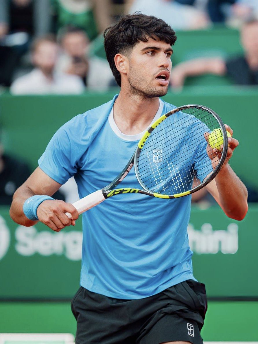 #CARL1TOS tweet media