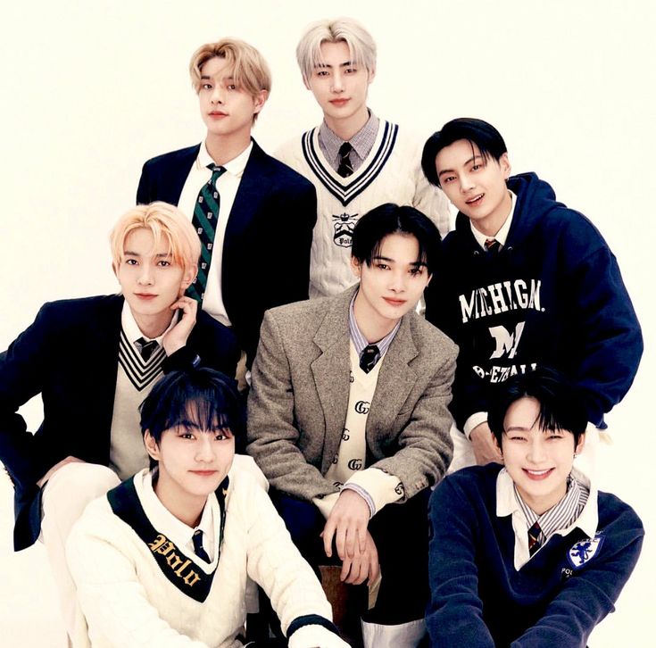 𝓢un ♡ 𝙀𝙉𝙃𝙔𝙋𝙀𝙉 𝙄𝙎 𝙎𝙀𝙑𝙀𝙉 tweet media