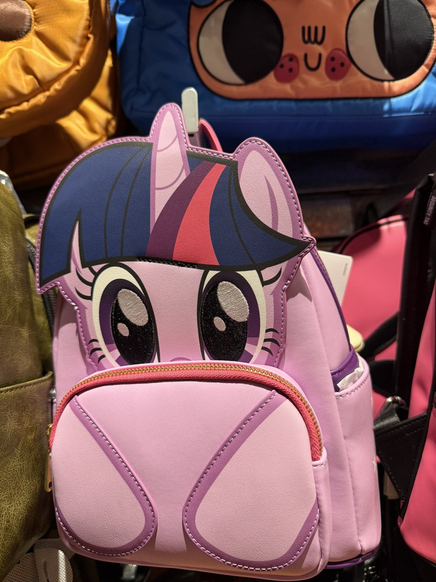 ✧ 眠れる姫 ✧ 𓆩ꨄ︎𓆪 tweet media