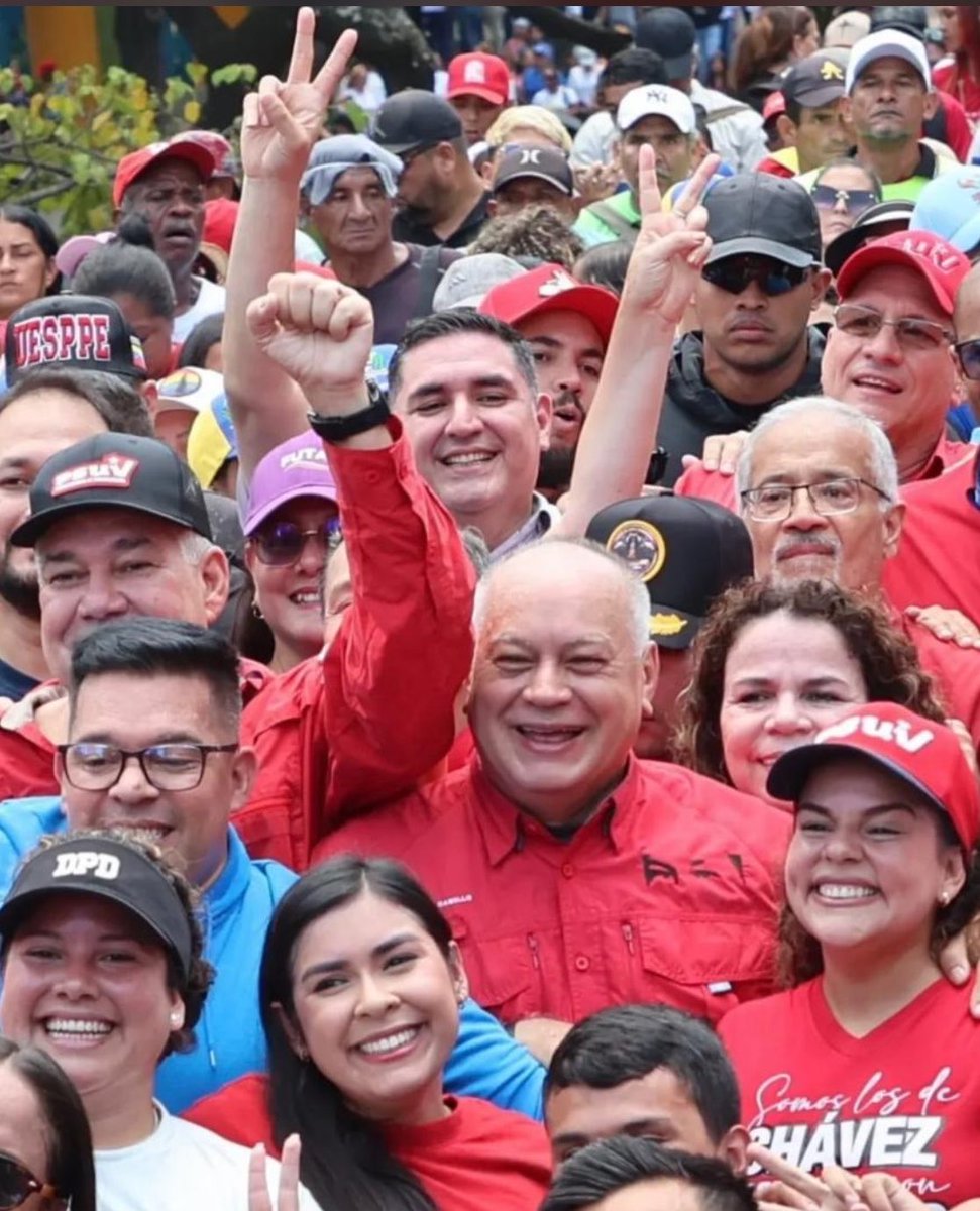 Elías ɐzǝqɐɔ ® tweet media