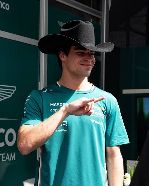 I said, 𝘯𝘰 𝘮𝘺 𝘭𝘰𝘷𝘦