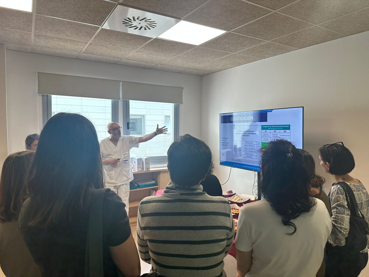 Encantadas de recibir compañeras de Atención Primaria del área para este Update en Nefrología.

Entendemos, que la mejor forma de atender a nuestros pacientes con ERC, es compatir experiencias que nos permitan mejorar el diagnóstico y el tratamiento.

<a href="/SOMANEorg/">Sociedad Madrileña de Nefrología (SOMANE)</a> 
<a href="/AlcerMadrid/">ALCER Madrid</a>