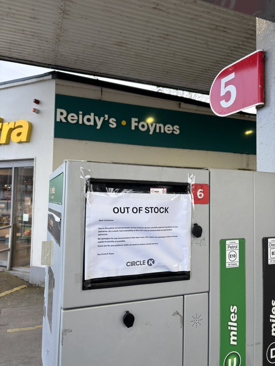 Petula Martyn tweet media